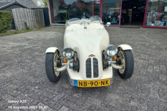 Lomax-77253090-8