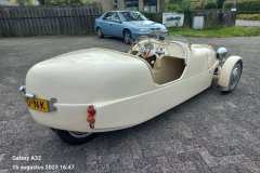 Lomax-77253090-9